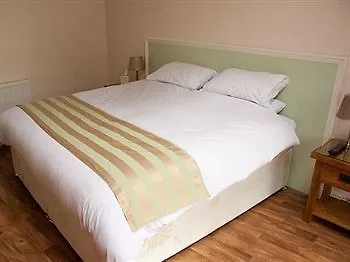 Ghyll Farm Bed & Breakfast 4*